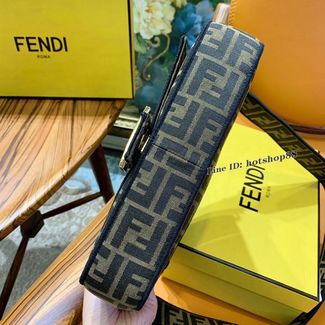 FENDI精品包包 芬迪FF Baguette法棍包 Fendi經典長方形款老花女包 fdzg2519